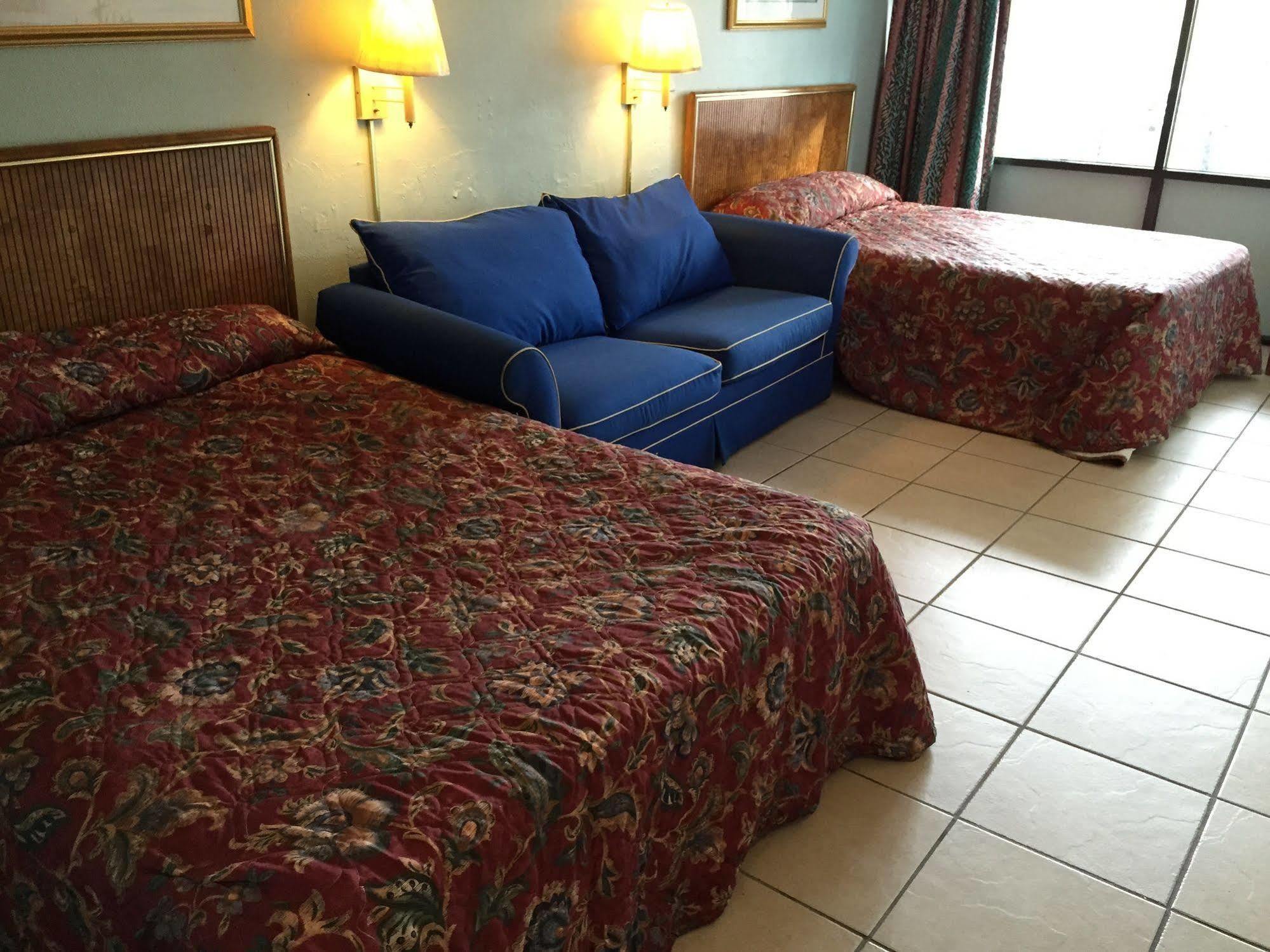 Calypso Motor Inn Мертл-Біч Екстер'єр фото