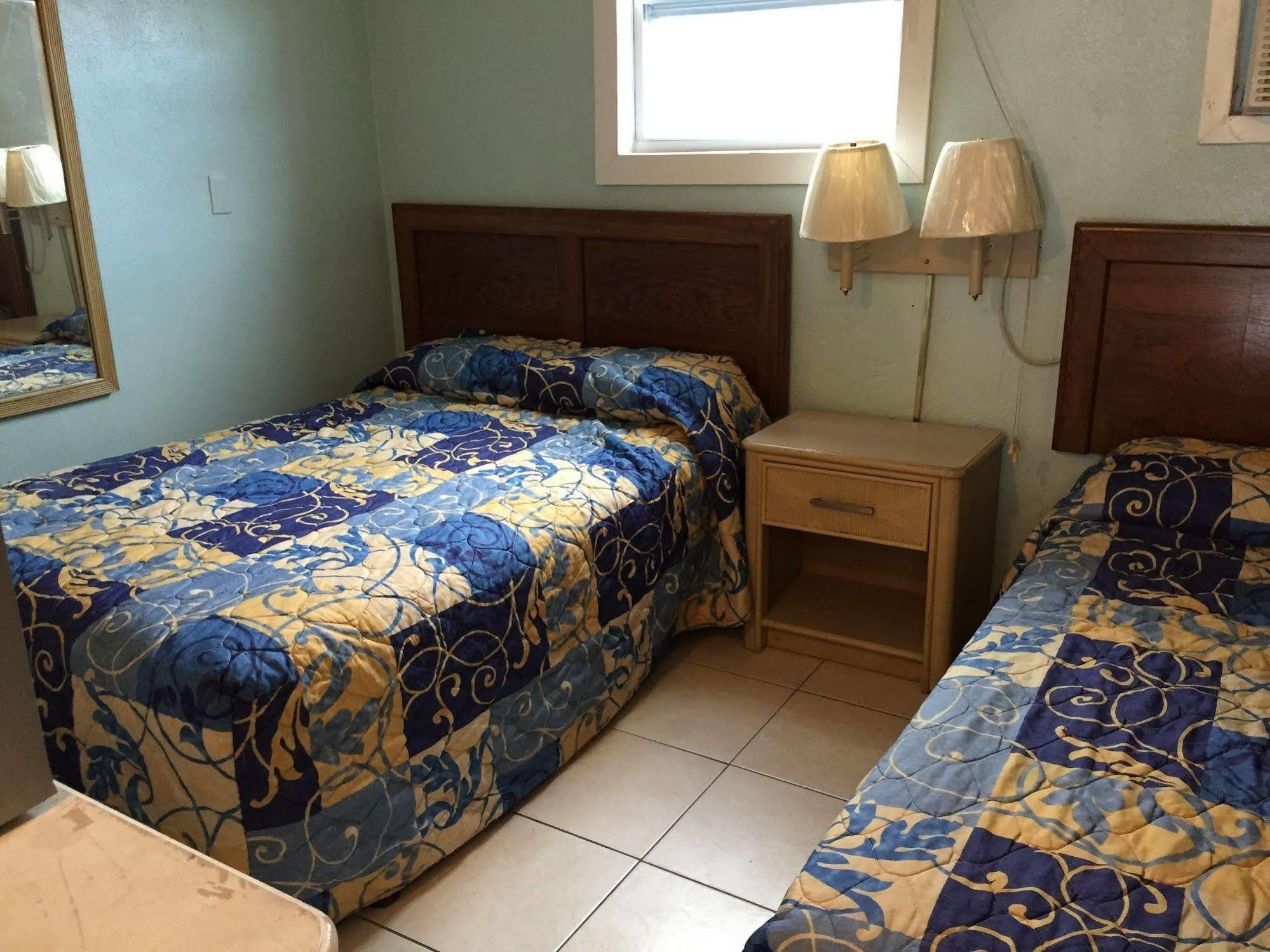Calypso Motor Inn Мертл-Біч Екстер'єр фото